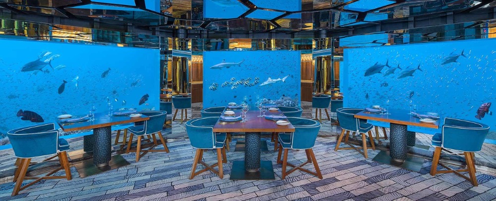 Malediwy, kolacja w podwodnej restauracji