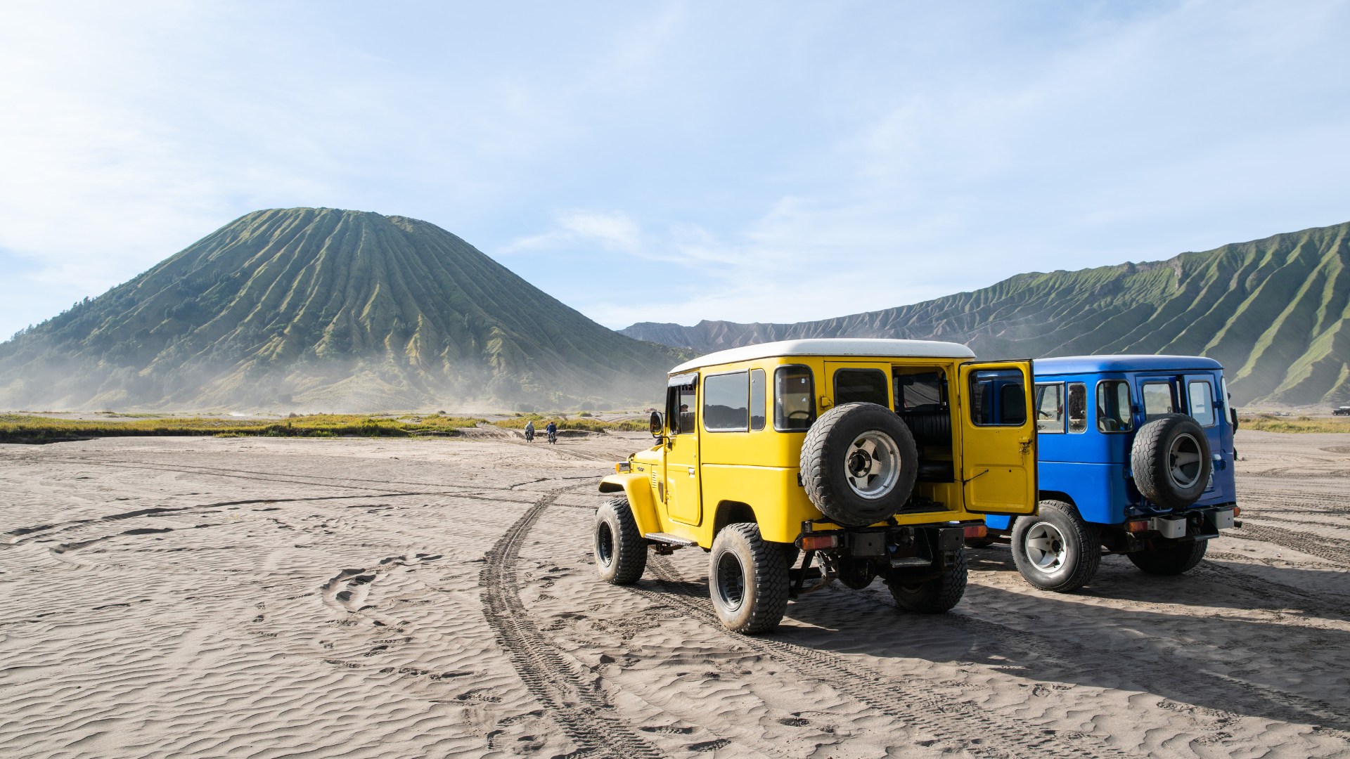 jeep tour Java