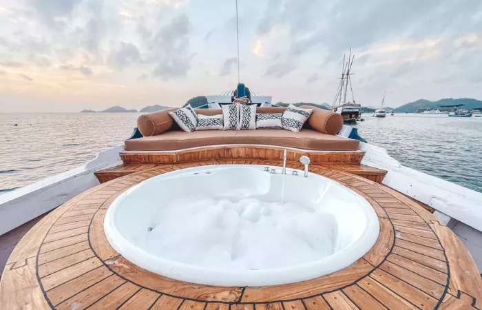 Komodo - rejs na Komodo